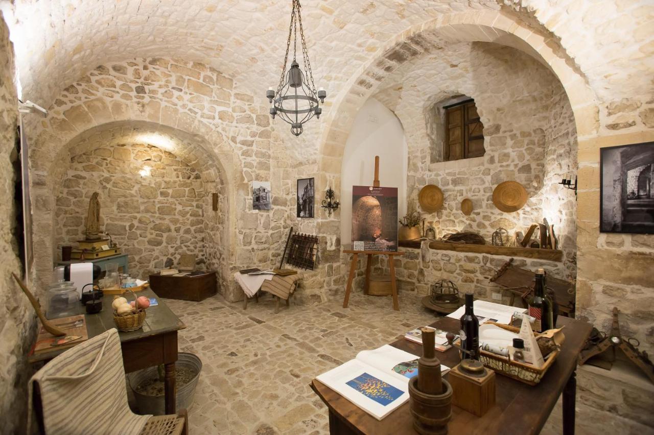 Case-Grotte Degli Avi, Esperienza Abitativa In Grotta Módica Exterior foto